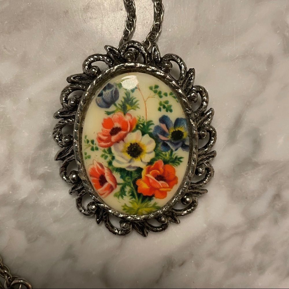 Vintage 70’s Floral Costume Jewelry Necklace Brooch